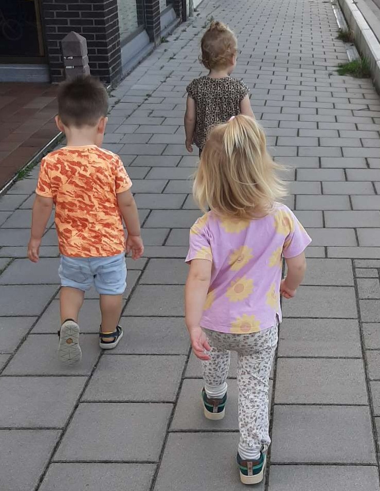 Met de dreumesen op stap