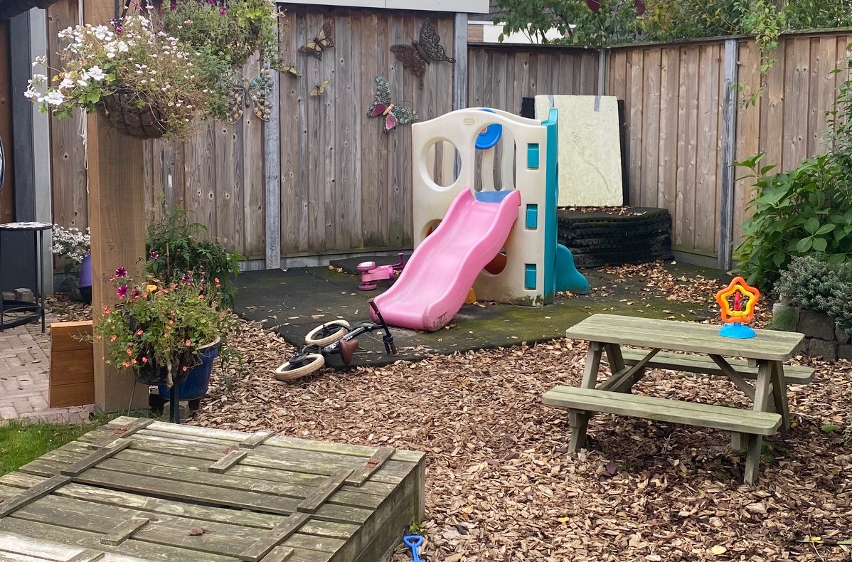 Lekker spelen in de achtertuin 