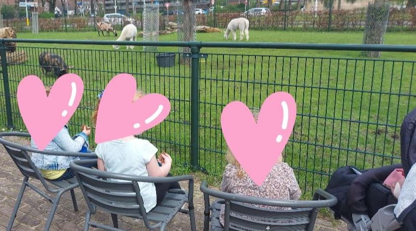 wat lekkers eten in de kinderboerderij