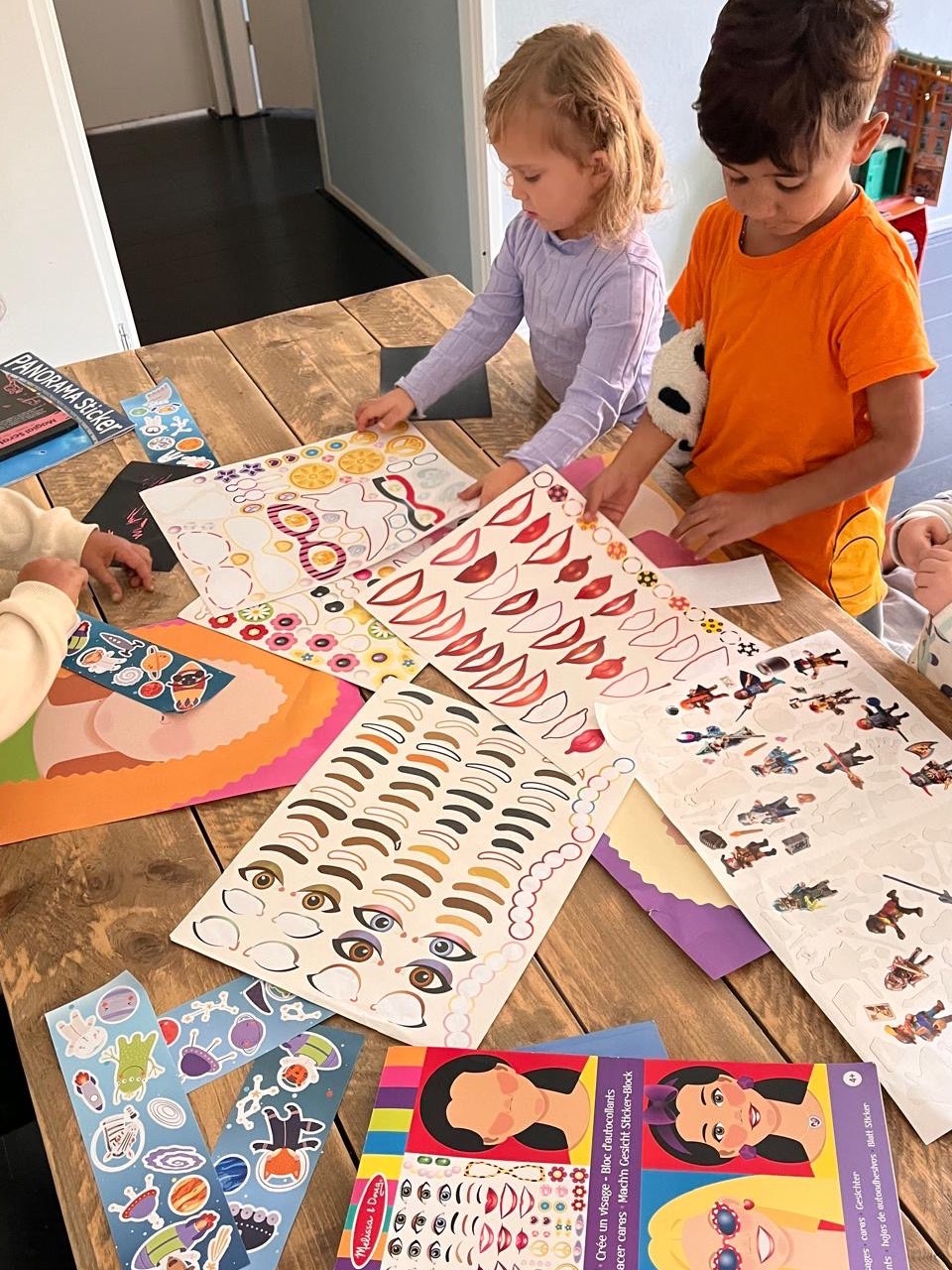 Aan tafel spelen 