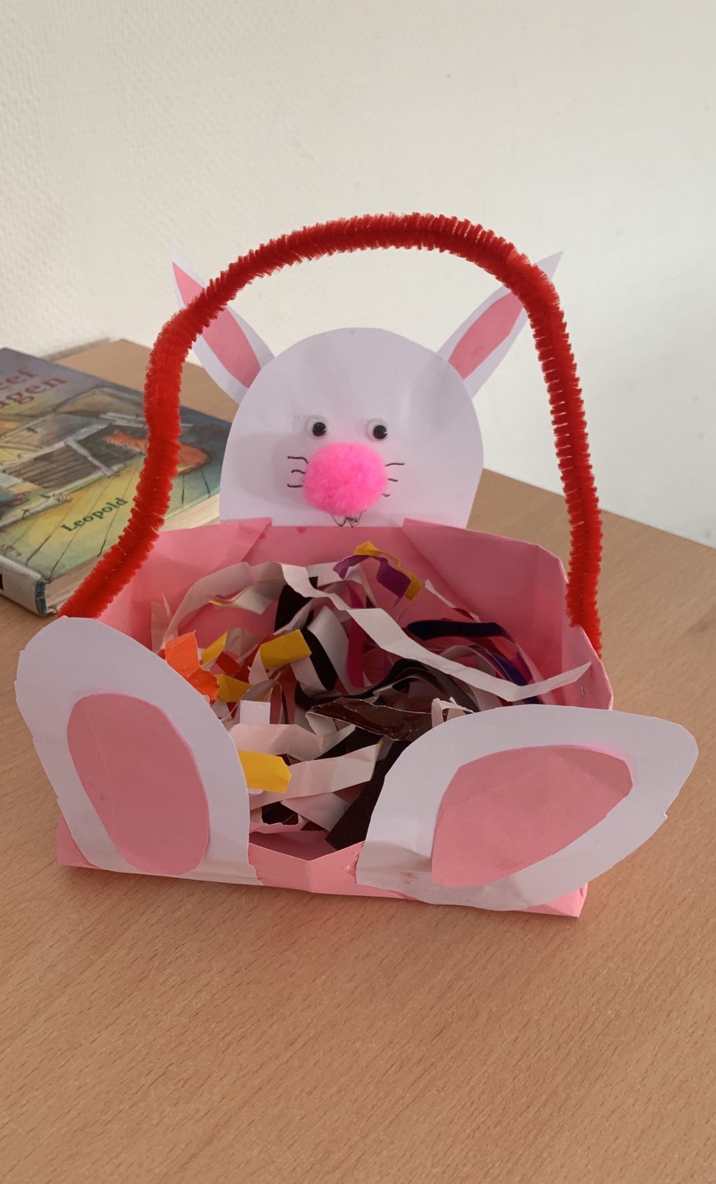 Geknutseld met Pasen met kinderen