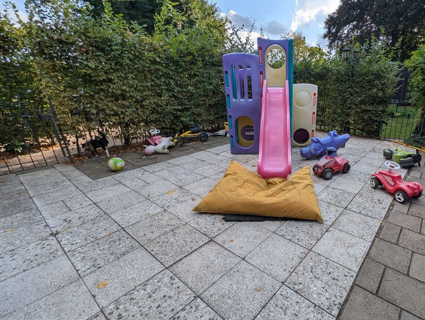 Lekker buiten spelen op het speelplein!